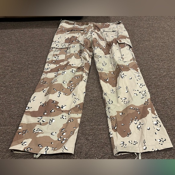 Rothco Desert Camo Cargo Pants - Picture 4 of 4